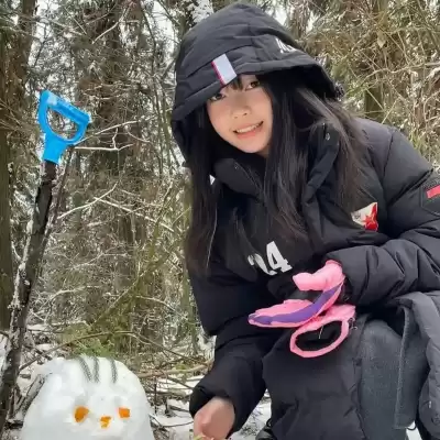 隗逸馨